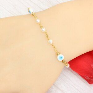 "Trendy Handmade Bracelet – A Thoughtful Gift for Girls & Women | UNVRC1473